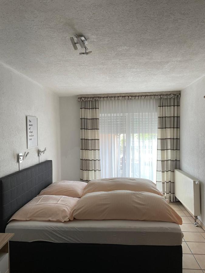 Hotel Restaurant Germania Нойвид Экстерьер фото